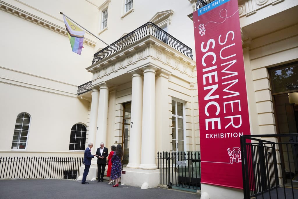 Summer Science Entrance